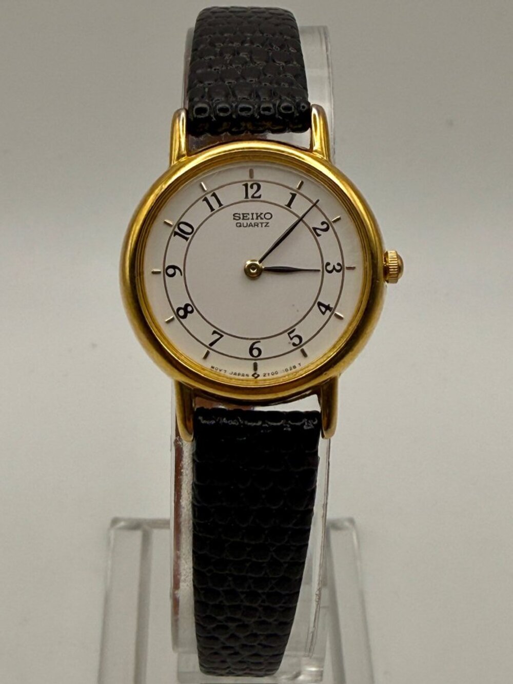 Vintage 90's Seiko Ladies Watch Gold Black Dainty Petite Working